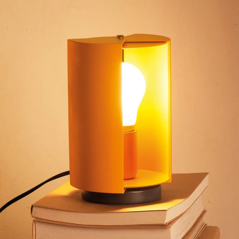 Lampa stołowa Pivotante a poser Yellow NEMO Nowy