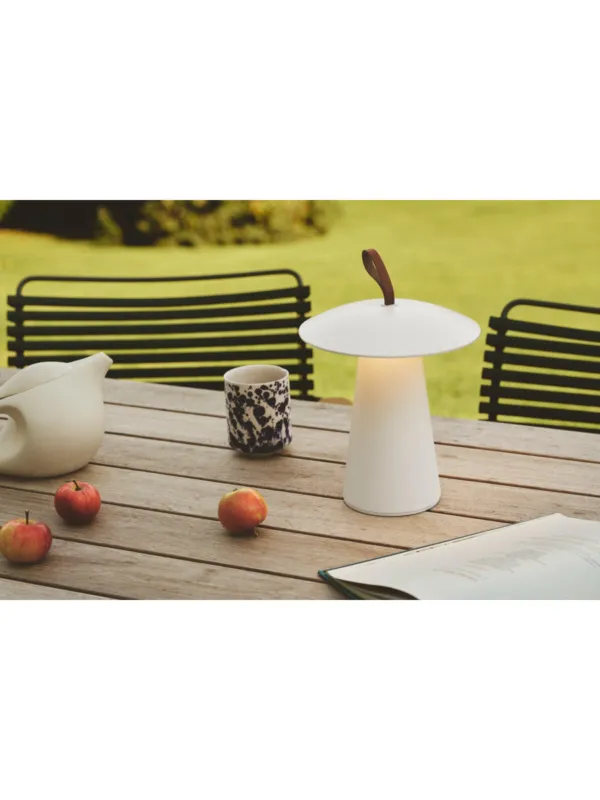 Dodaj do koszyka Przenośna skandynawska lampa stołowa Ara To-Go zewnętrzna ładowana USB LED 3000K IP54