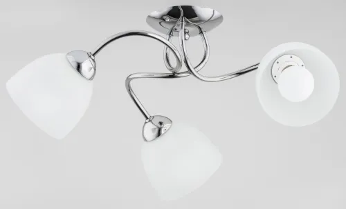 Tani Lampa sufitowa chromowana z białymi mlecznymi kloszami Silia Alfa 27503 3xE27 25cm x 60cm