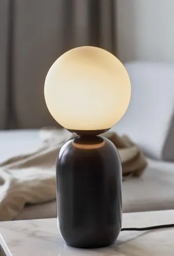 Wyjątkowa oferta Lampa czarna stołowa nocna z białą szklaną kulą japandi Nordlux 2011035003 Notti E14 34cm
